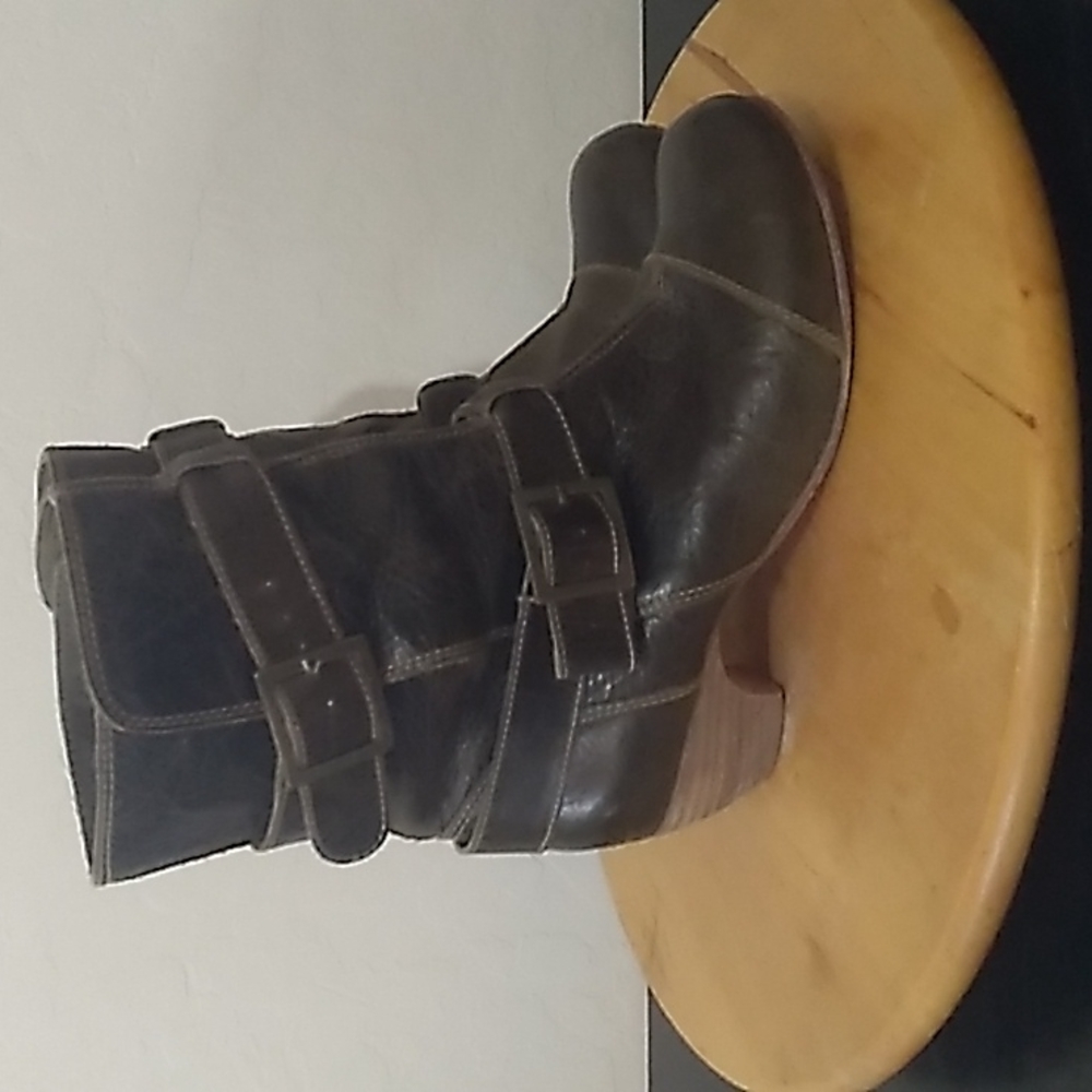 Anthropologie Gee wa wa boots